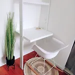 Pensión Irziana - Au Jardin D'henriville 3*
