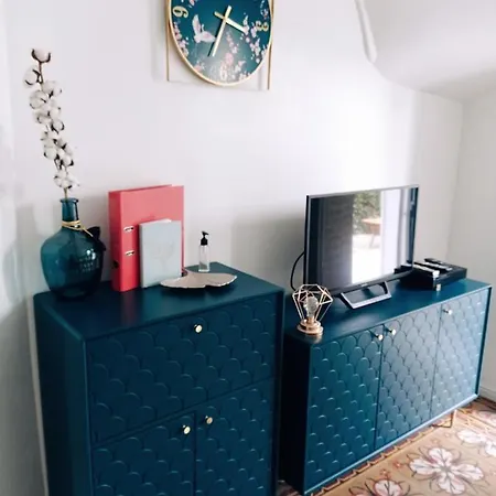 Irziana - Au Jardin D'henriville 3*