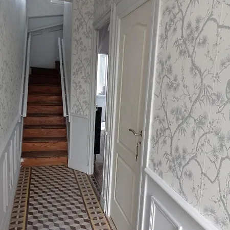 Irziana - Au Jardin D'henriville Gæstehus