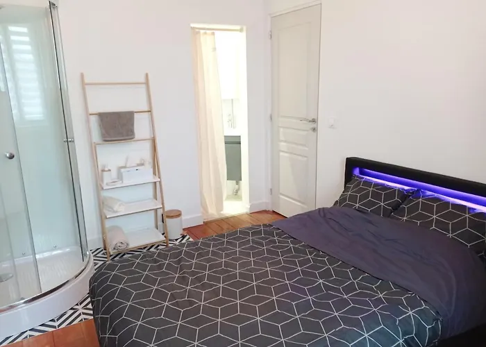 Irziana - Au Jardin D'henriville Guest house Amiens